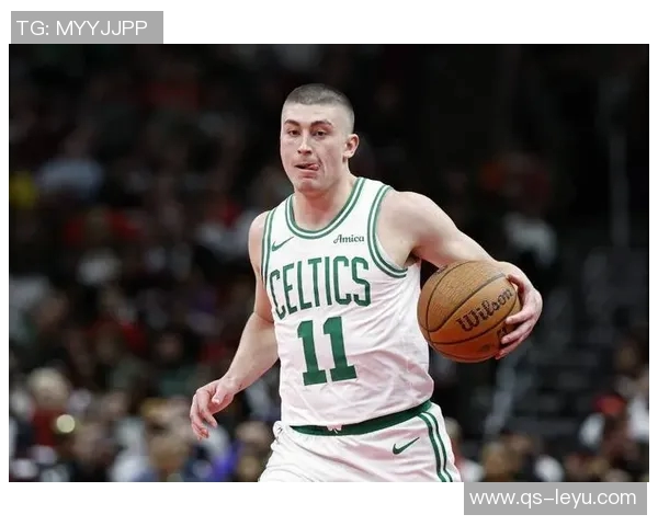 普理查德三分球如雨下砍下30分4篮板2助攻展现惊人实力