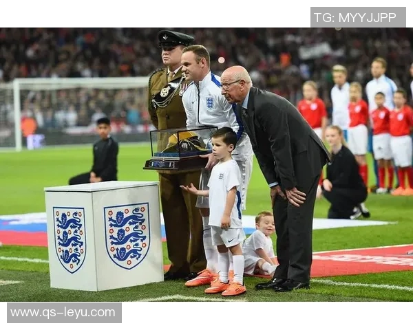 英格兰年度最佳回顾鲁尼四度获奖创历史纪录